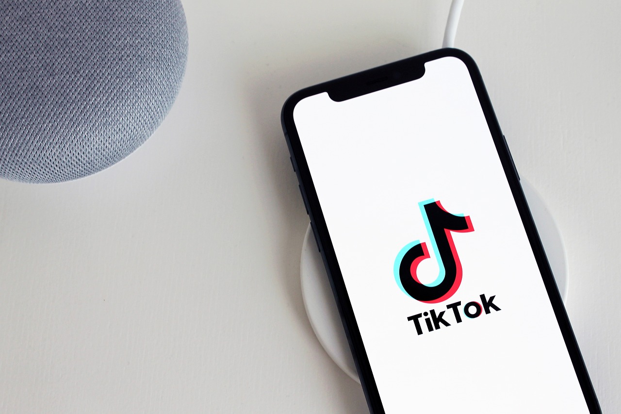 HubSpot Tik Tok